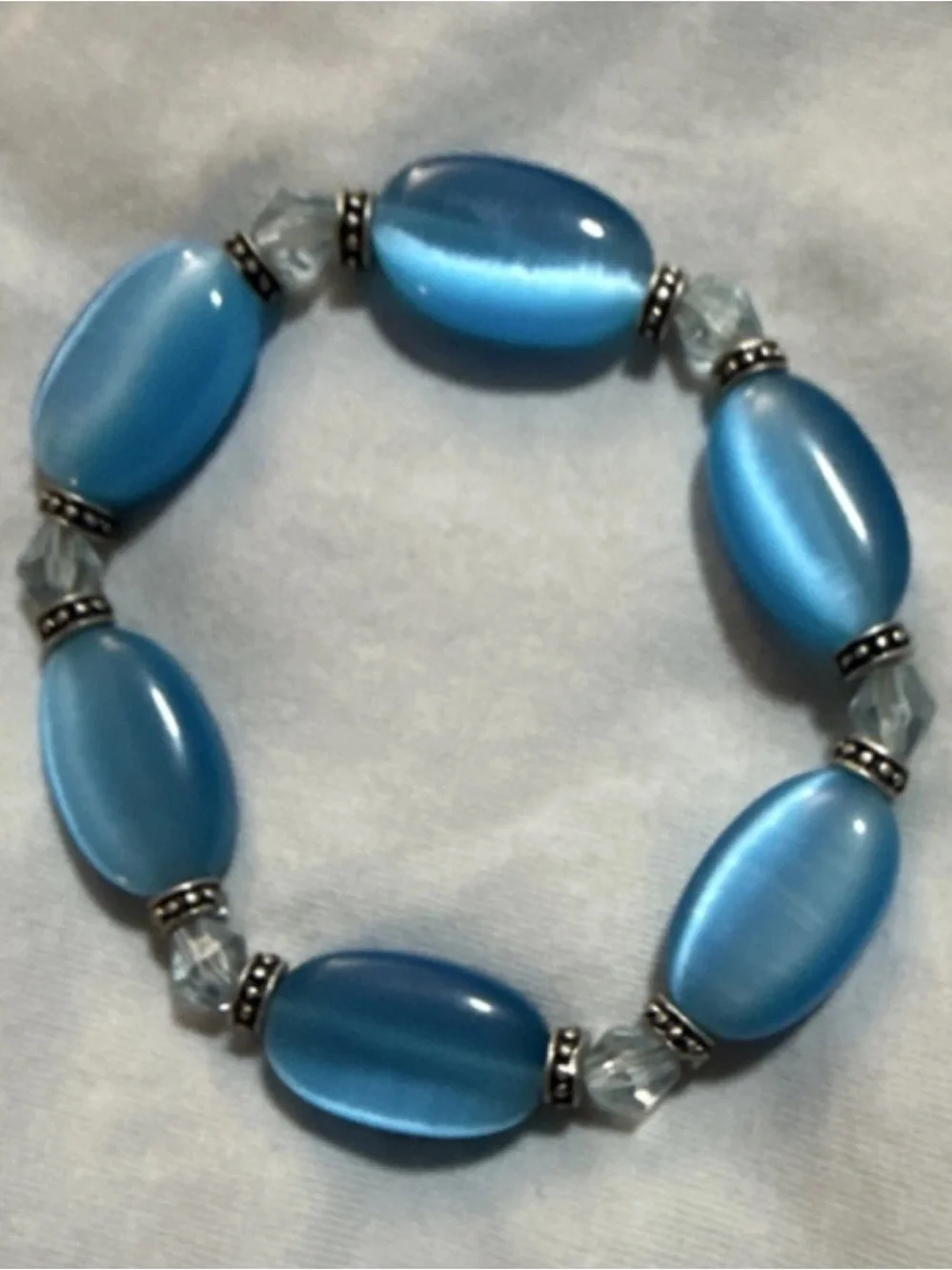 Blue Cats Eye Oval Glass Beaded Stretch Bracelet, No Clasp, Silver-Tone Spacers